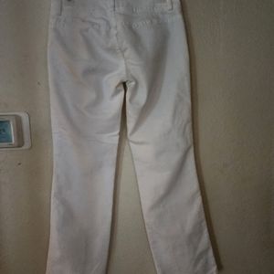 Womens Express jeans White Express jeans  size 7/8